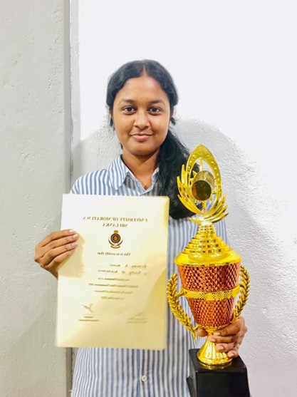 Hasareli Sirimewan shines at the Fresher’s Women Chess Tournament 2025 