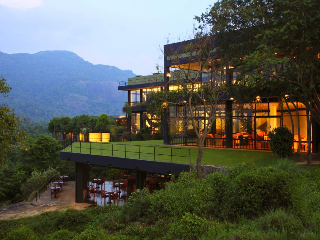 Hotels and Holiday Resorts