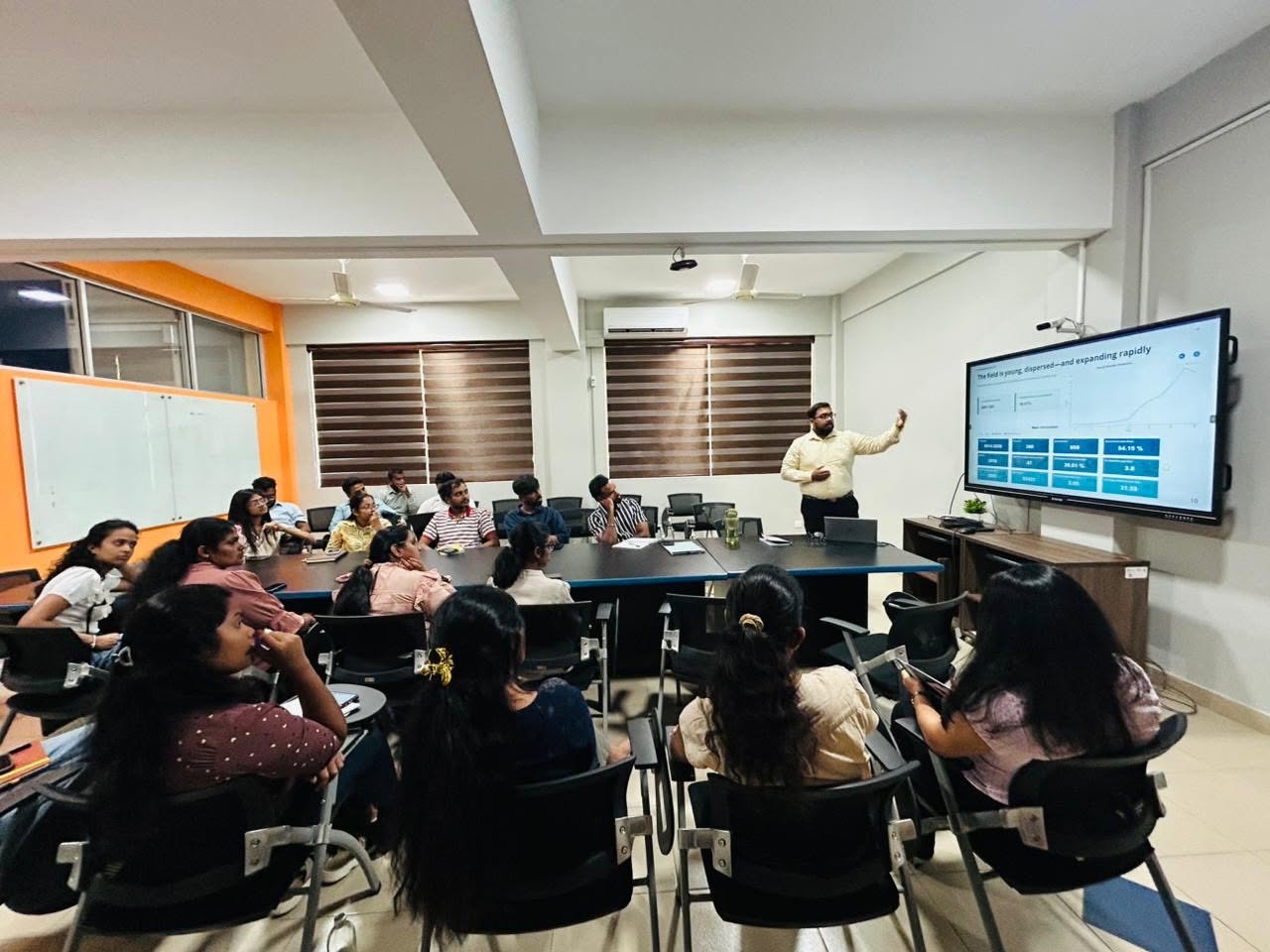 Research Dissemination Meeting2